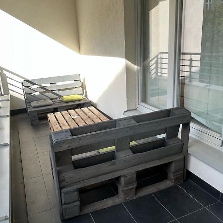 Labo Apartment Dzialdowska Варшава Экстерьер фото