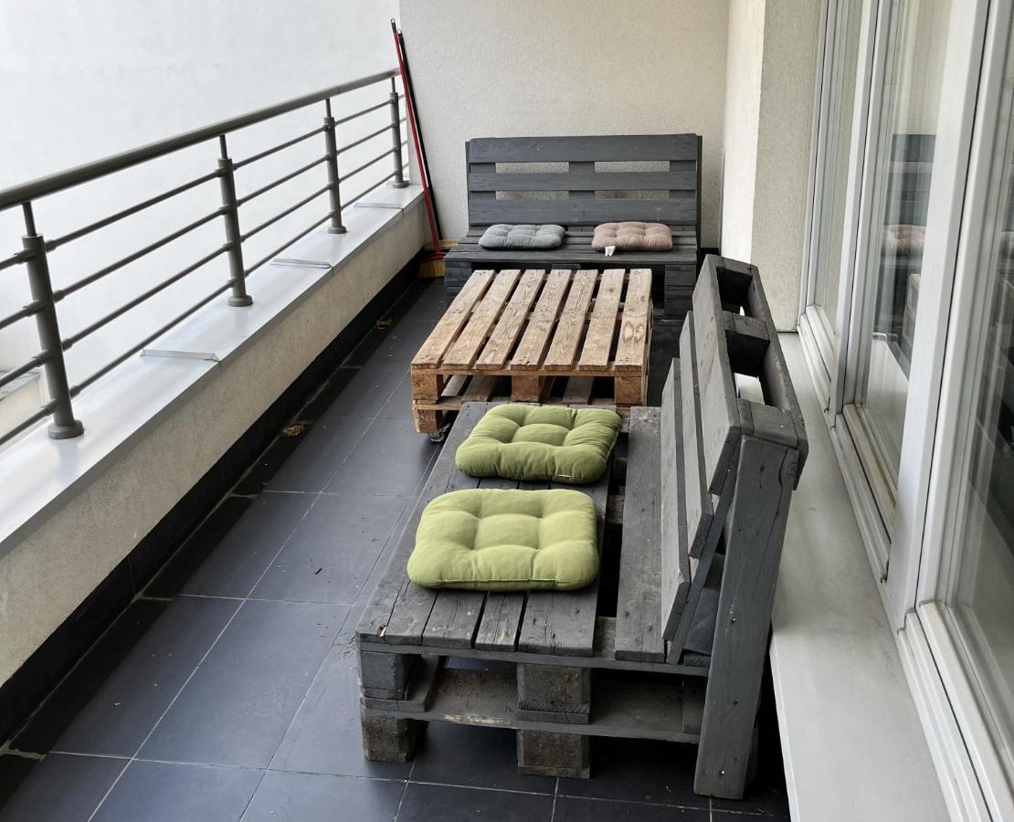 Labo Apartment Dzialdowska Варшава Экстерьер фото